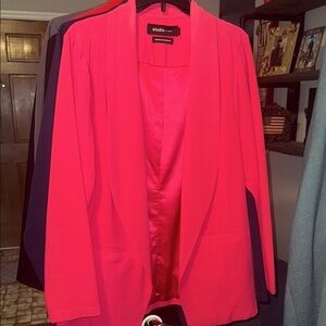TORRID Studio Women's Vibrant Pink Blazer SIZE 1 bundle and save!